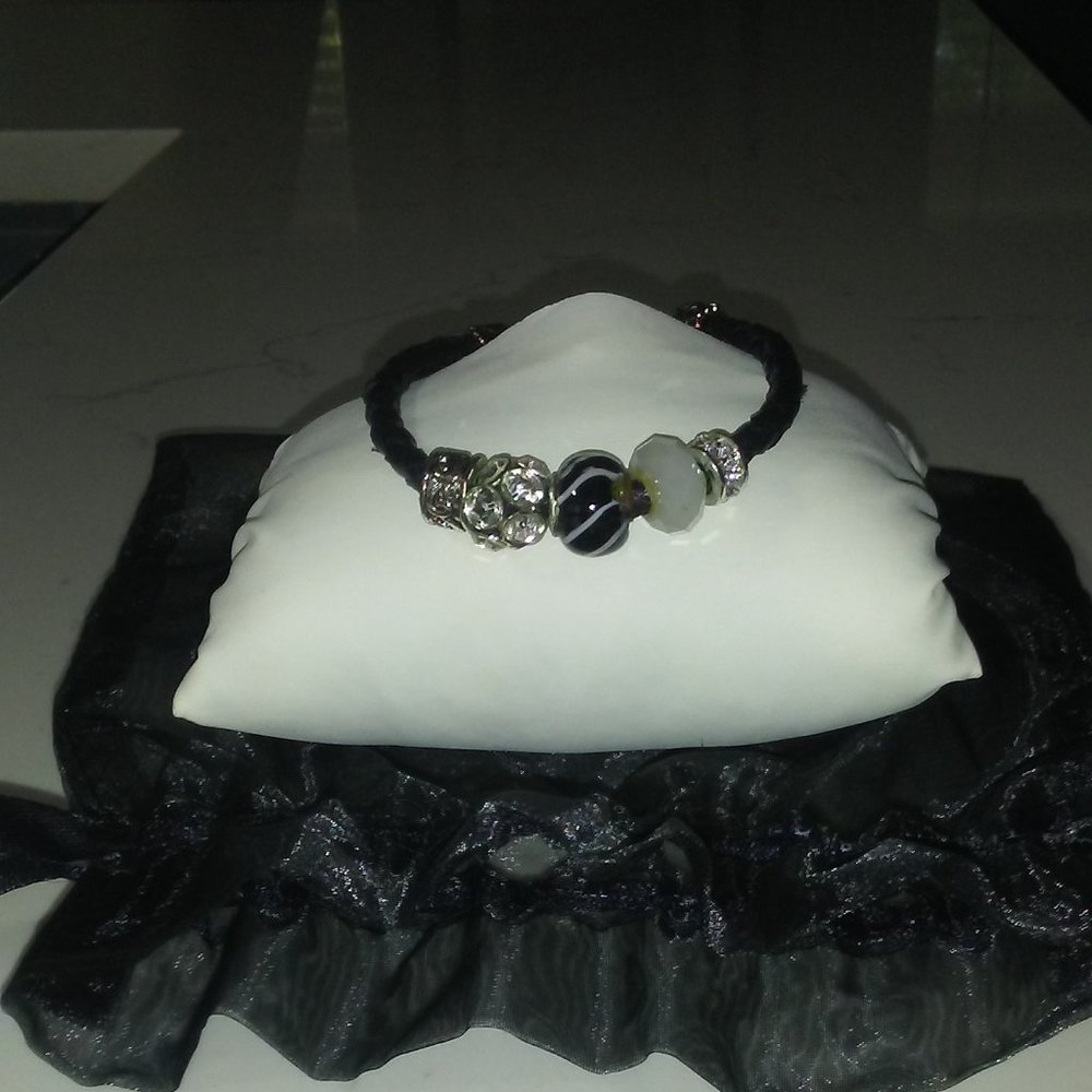 Bracelet, Pandora Style - Picture 2 of 4
